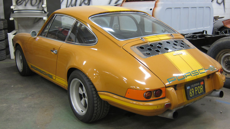 Illustration for article titled The Best Porsche 911s Ever Come From This Magical Workshop